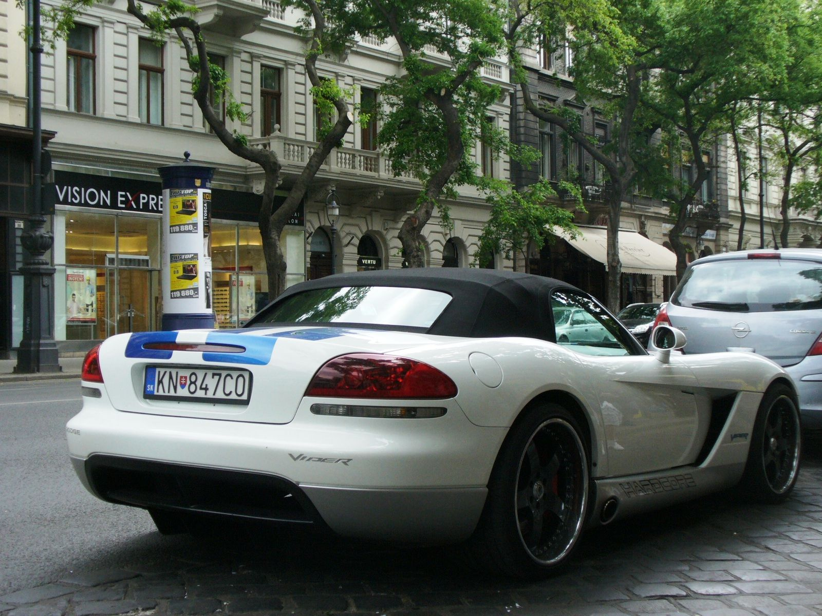 Dodge Viper SRT-10