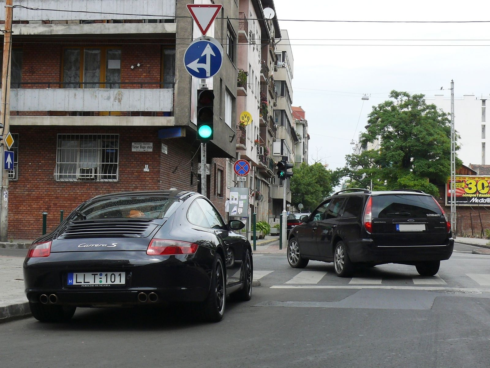 Porsche 911 Carrera S és Mufra combo