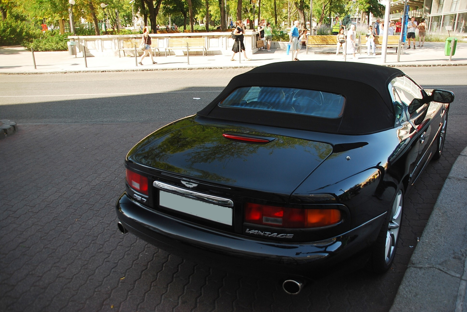 Aston Martin DB7 Volante