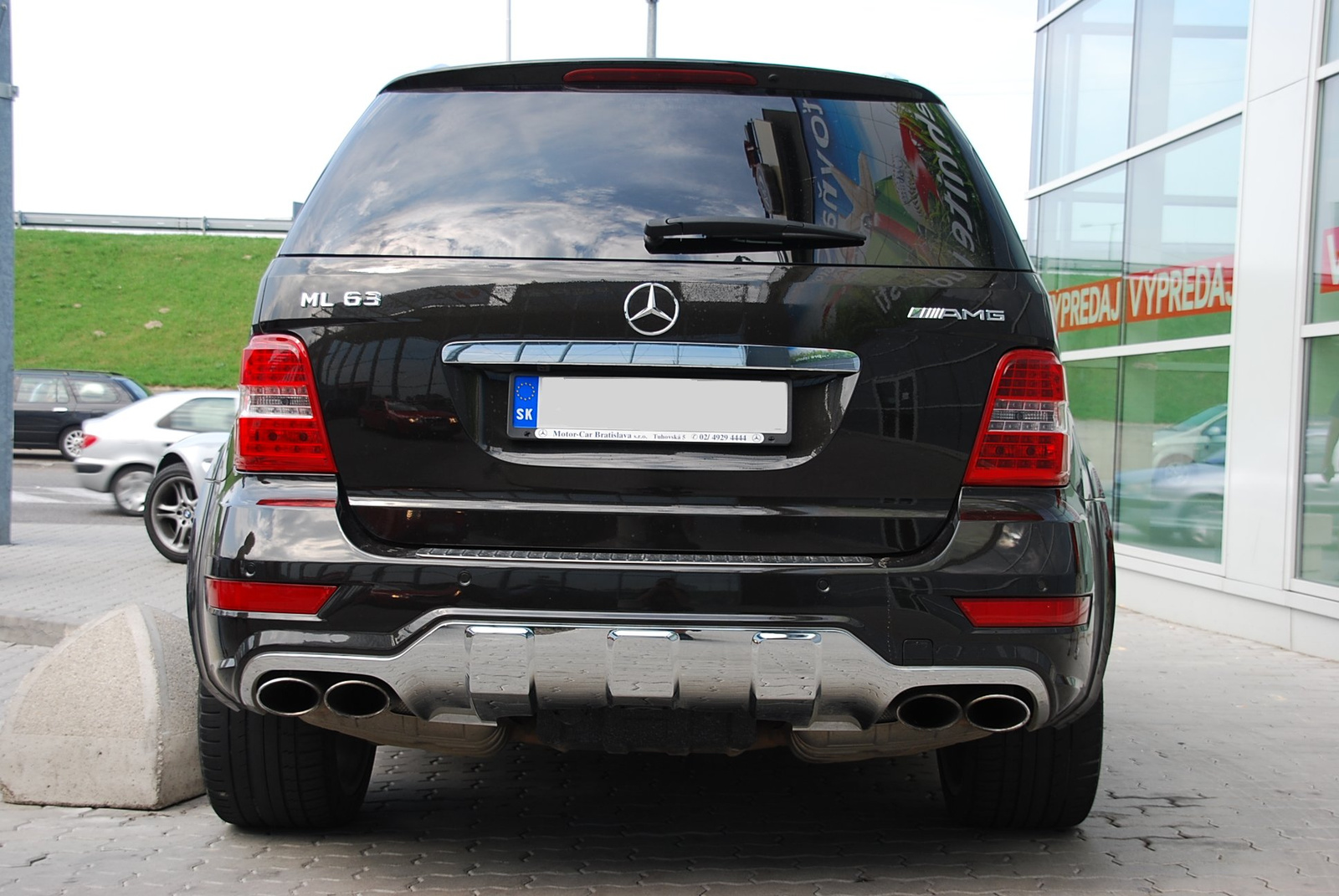 Mercedes ML 63 AMG