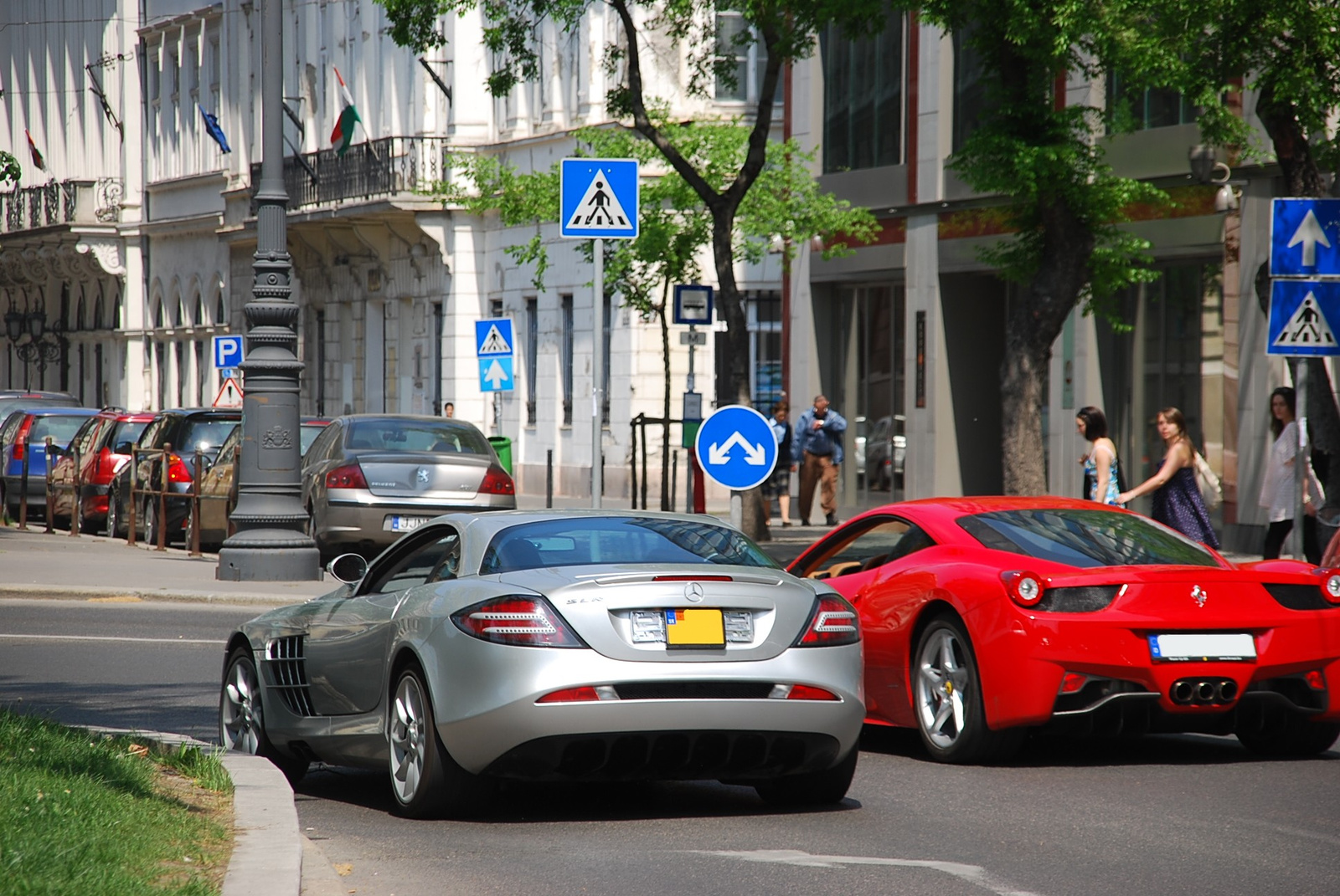 Ferrari 458 Italia - Mercedes SLR Mclaren combo