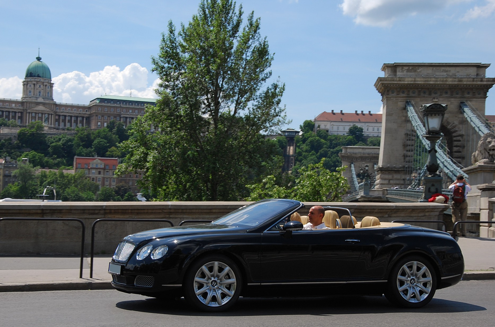 Bentley Continental GTC