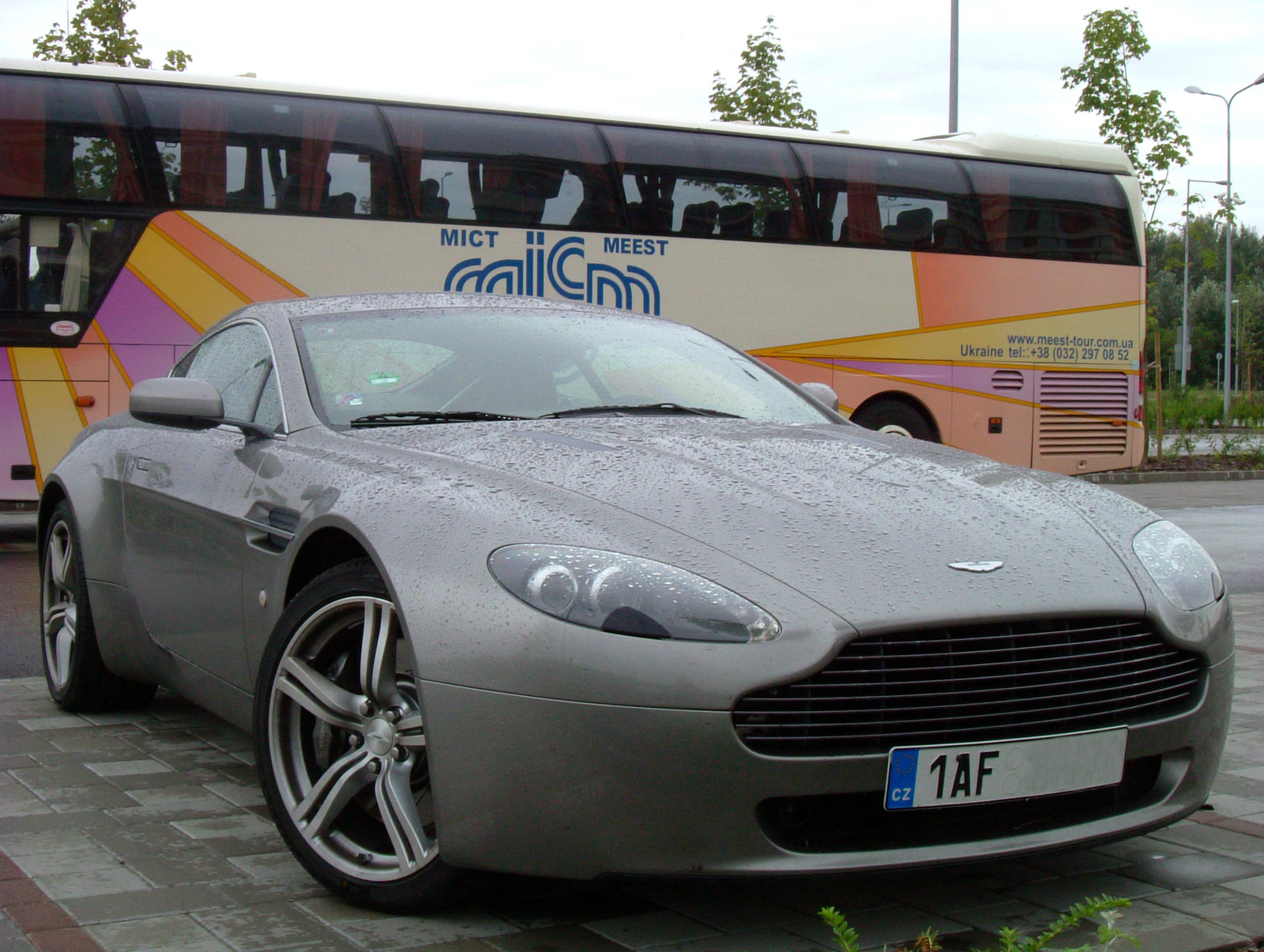 Aston Martin V8 Vantage