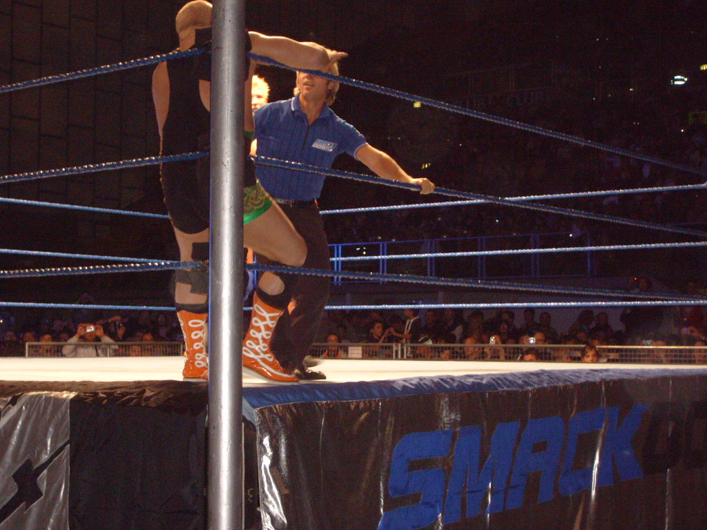 Smackdown ECW tour 77