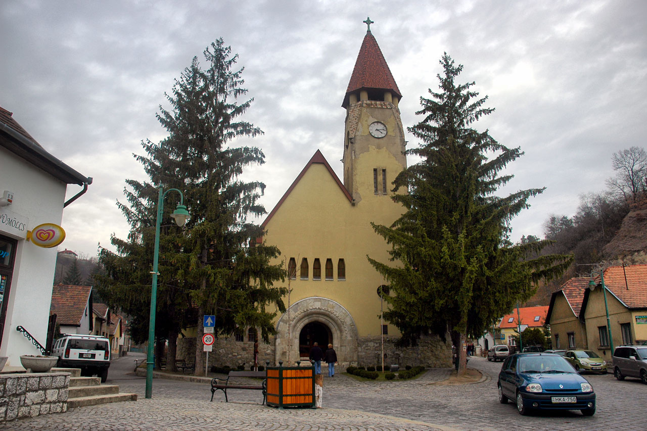 Főtér