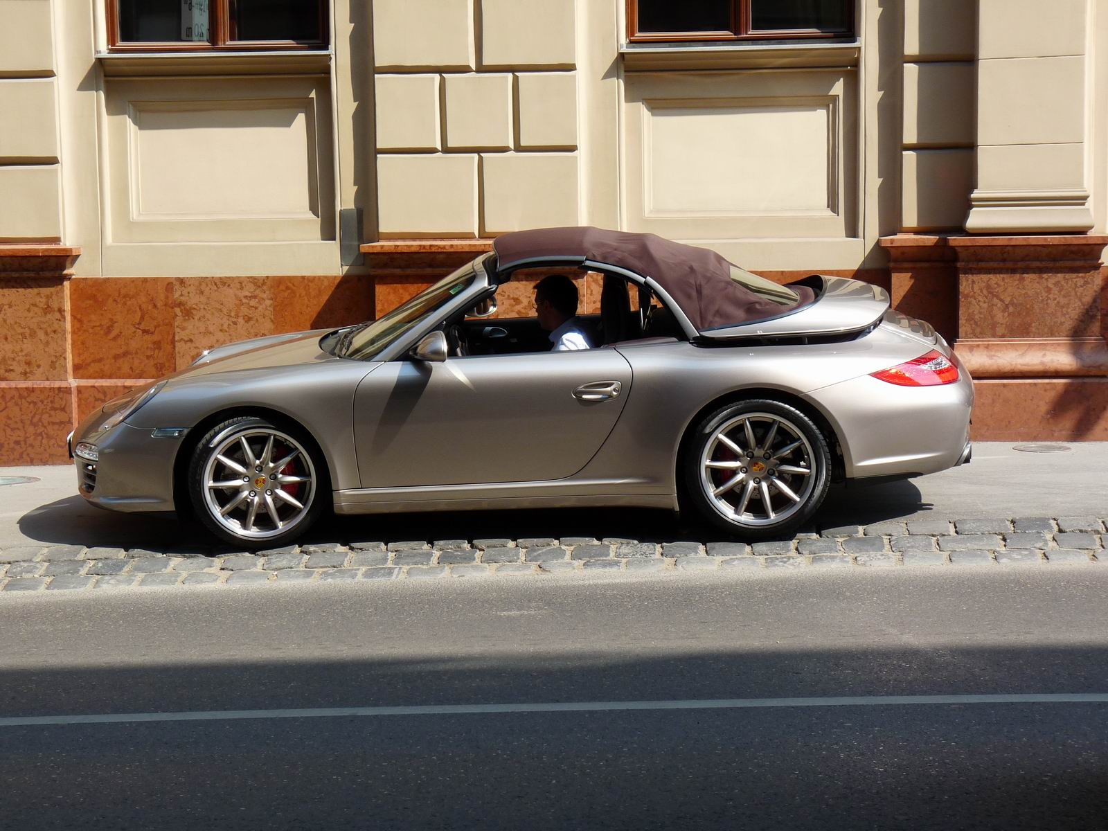 Porsche 911 (997) Carrera 4S Cabrio MkII