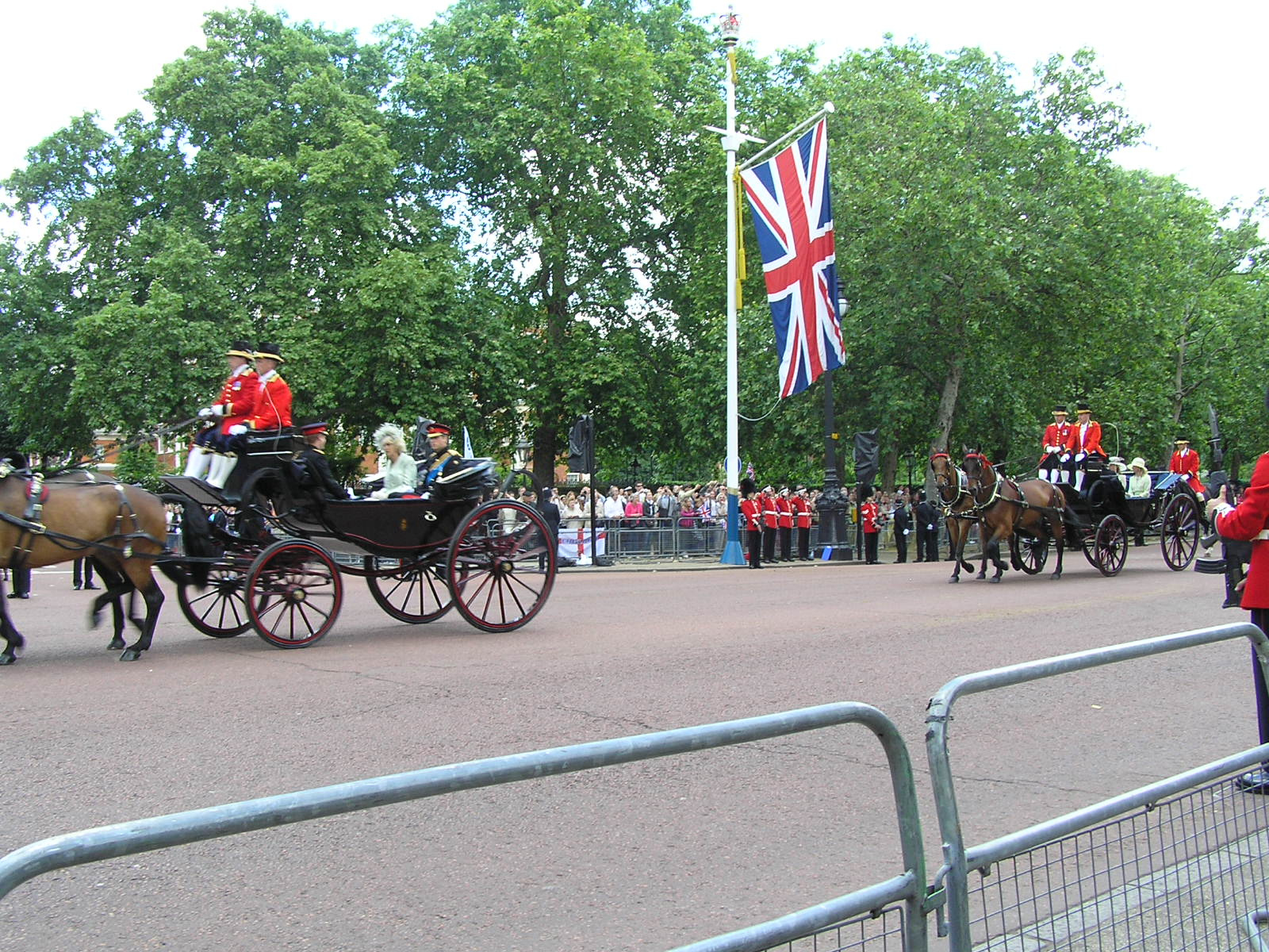 London 659 Kamilla és Károly, II. Erzsébet hivatalos születésnap