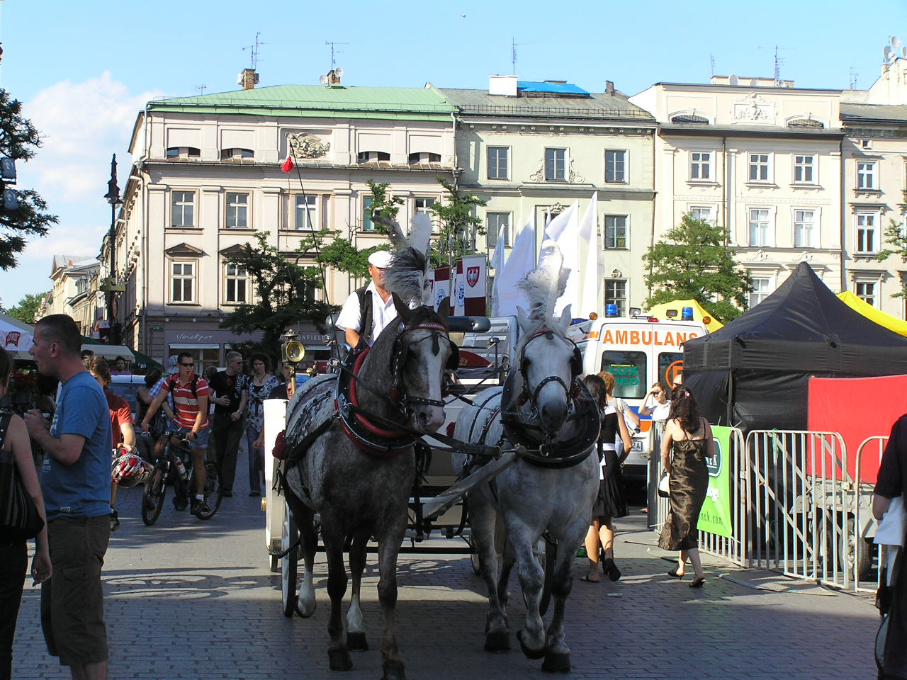 1063 Krakkó Főtér