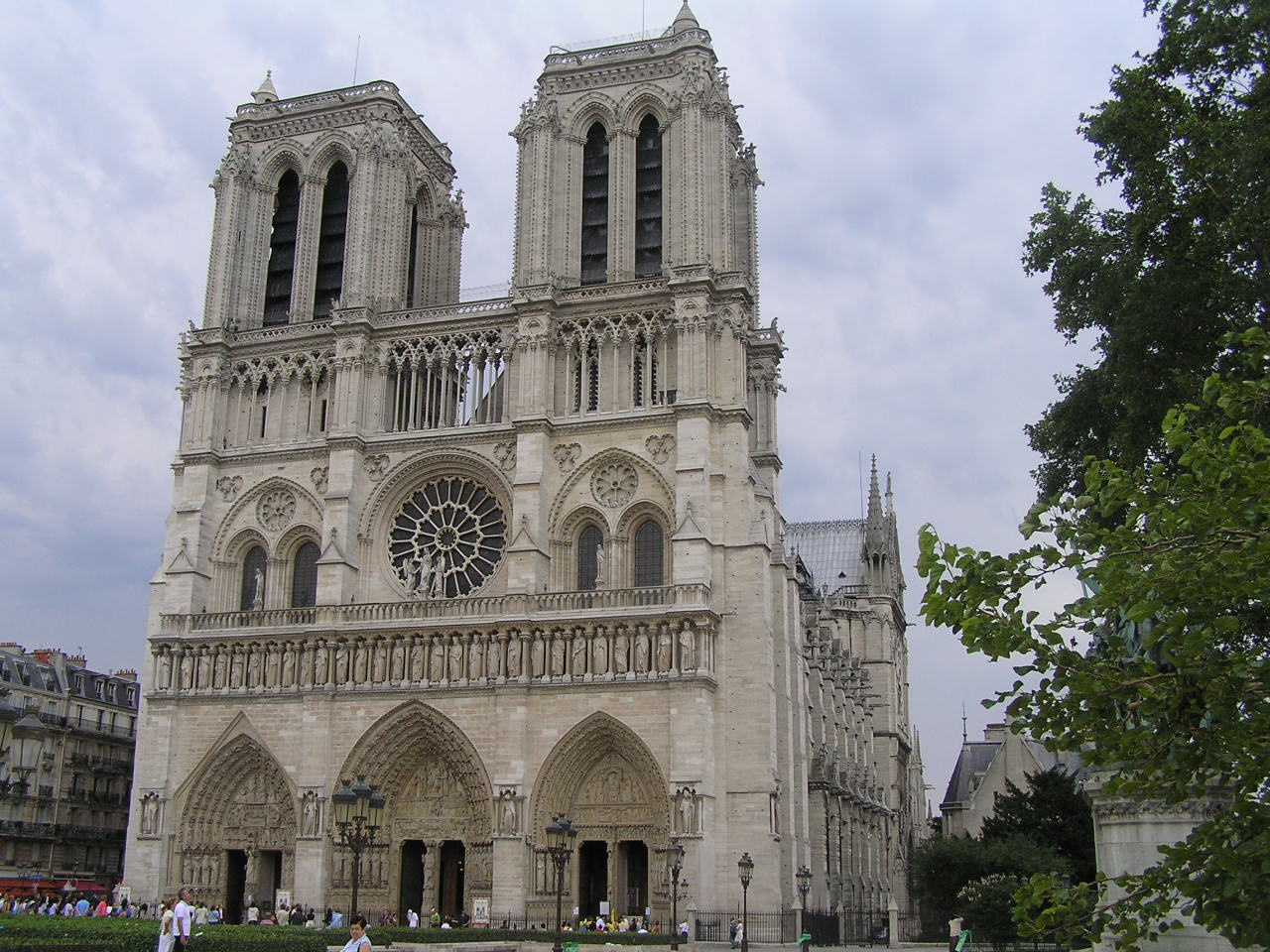 0117 Párizs Notre Dame
