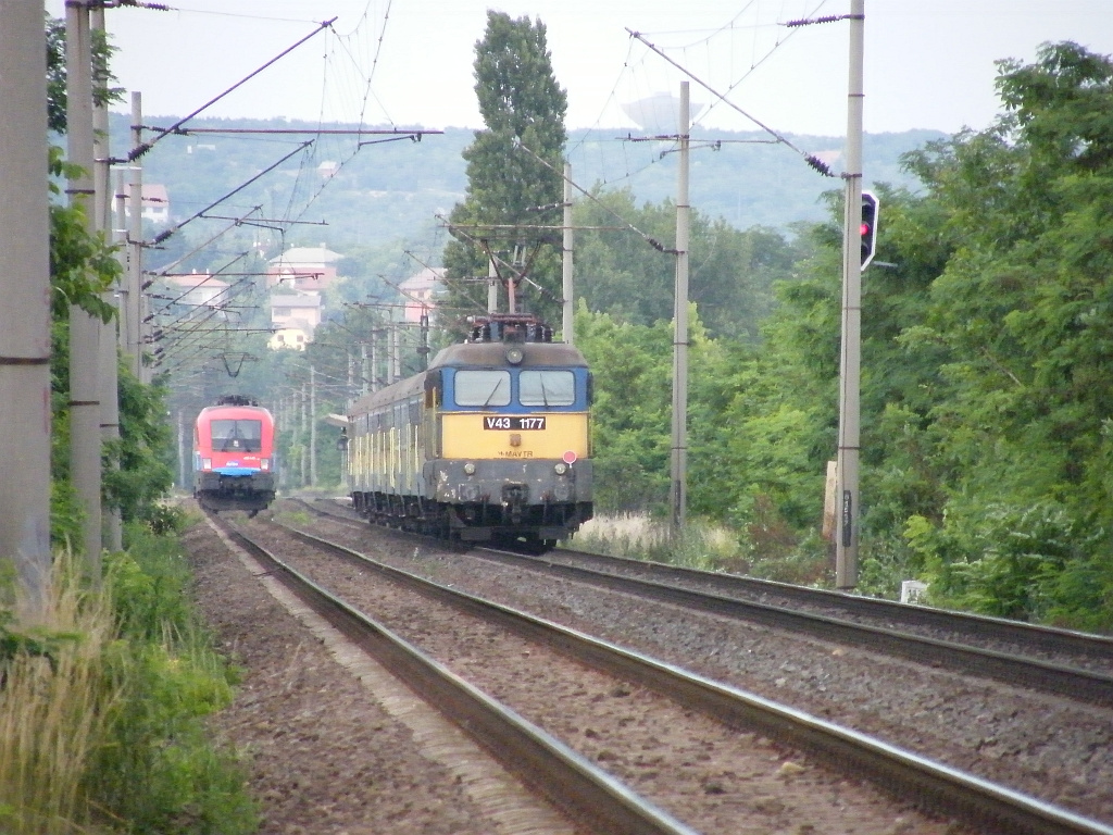 Taurus Rail Cargo, V43 1177