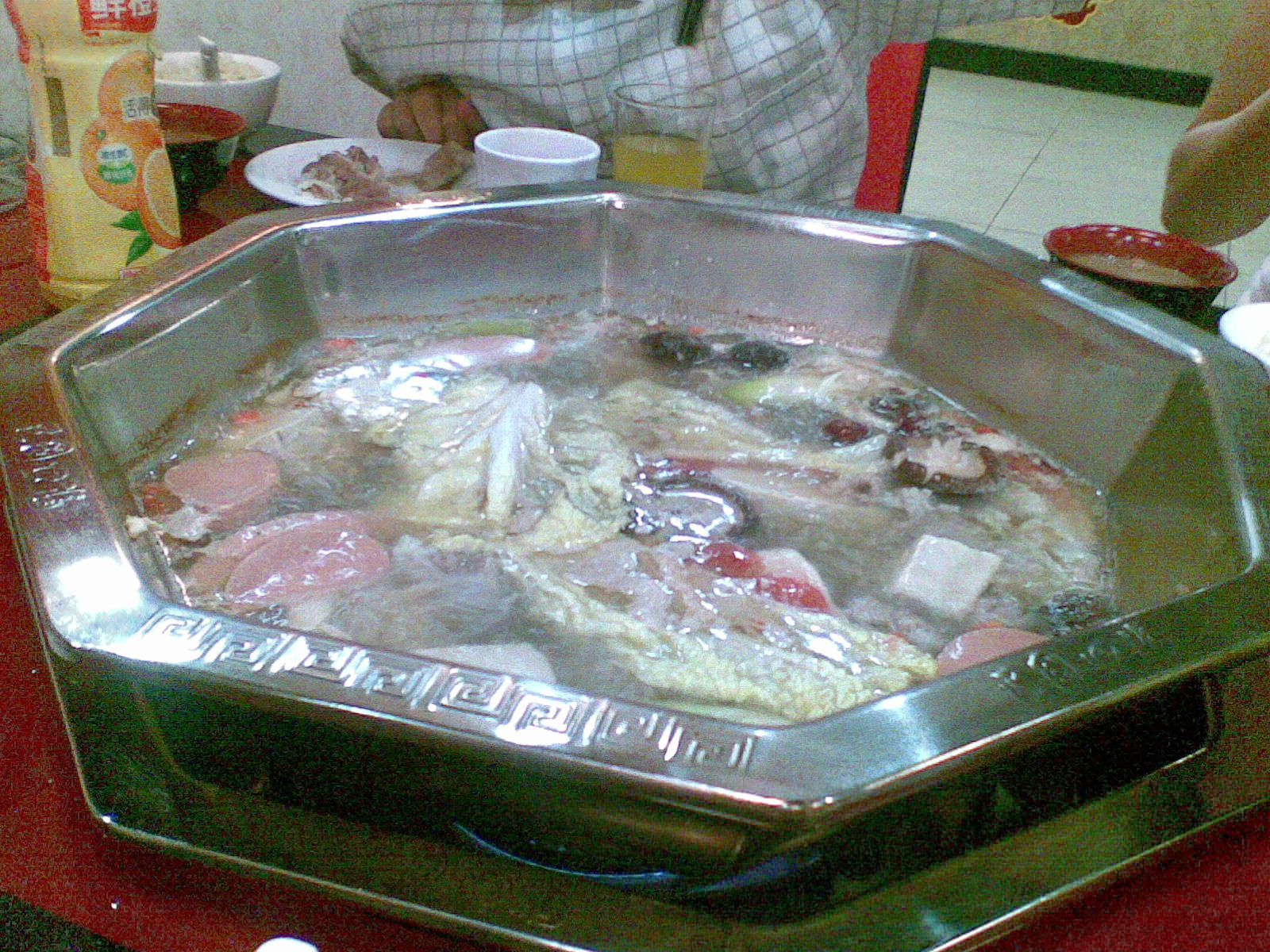 Hot pot. A forró fazék.