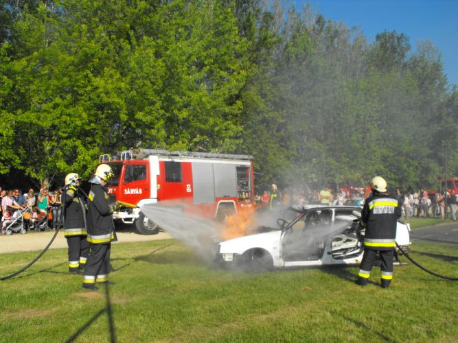 20100529-Sárvár Tűzoltómajális és gyermeknap 353