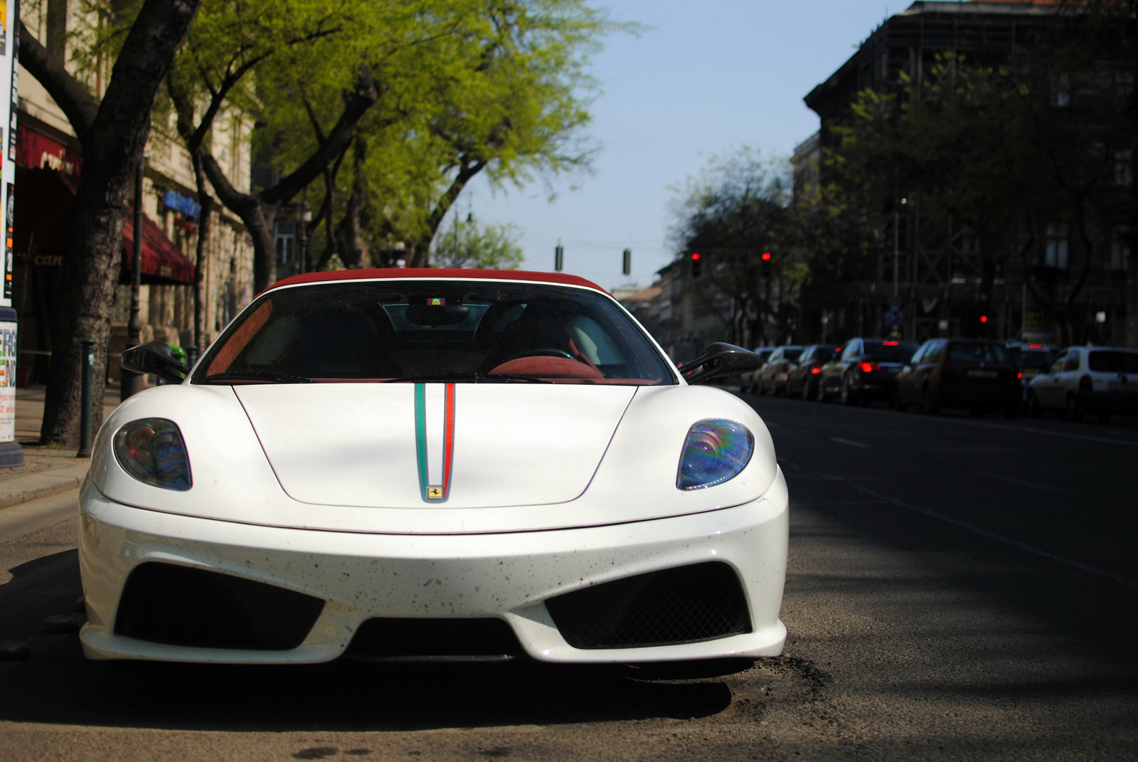 Ferrari Scuderia Spider 16M