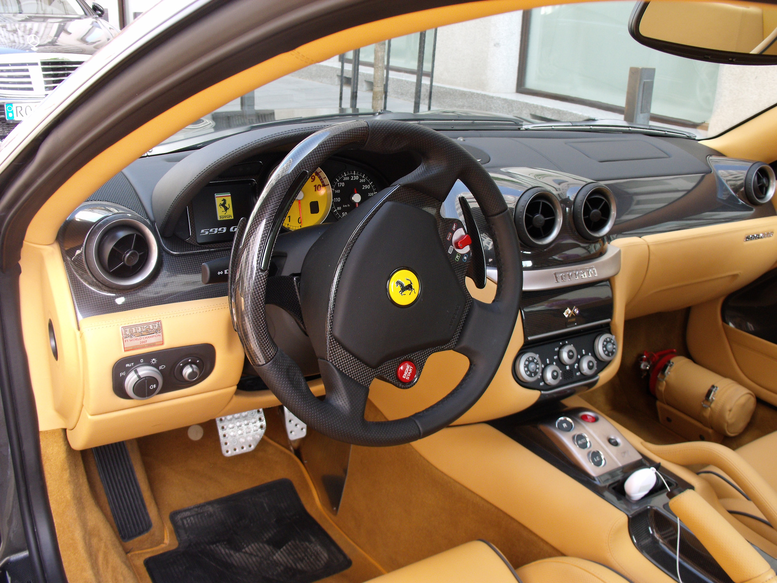 Ferrari 599 GTB  Belső