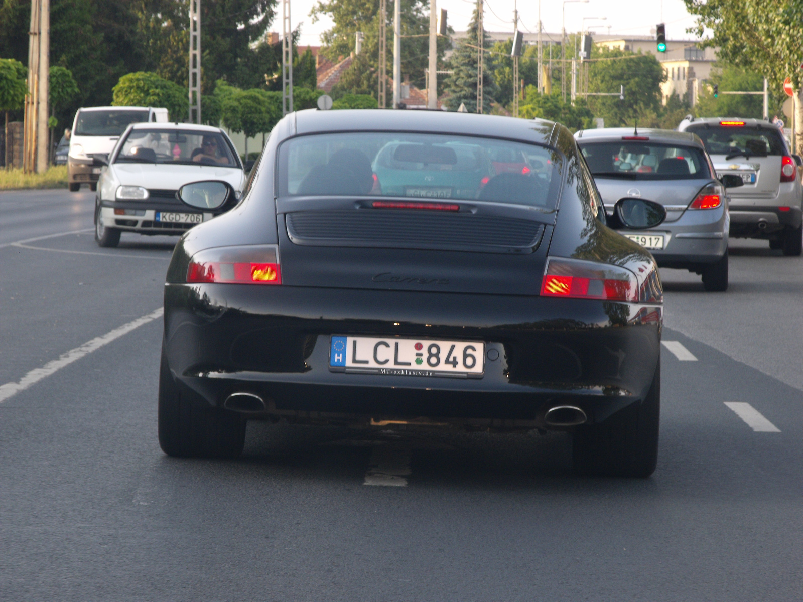 Porsche 911 Carrera