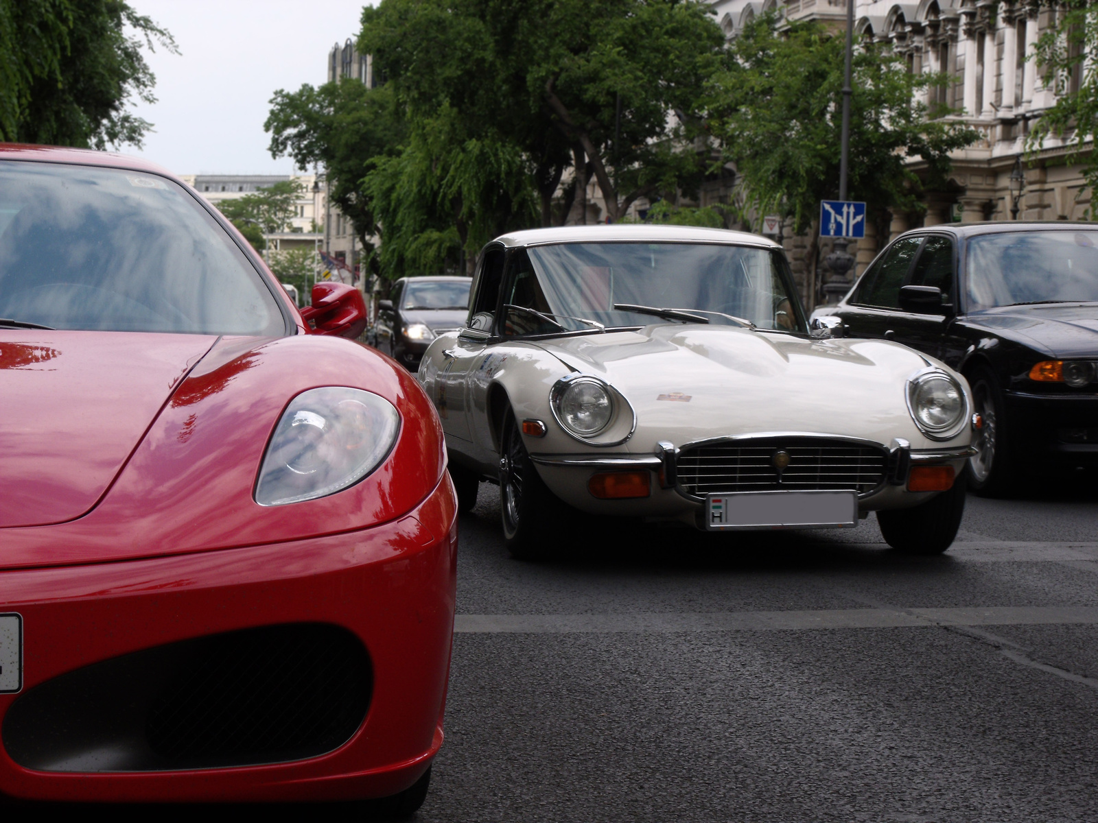 Ferrari F430 & Jaguar E-Type