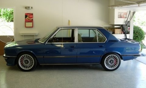 1975 BMW 530i V8 Hot Rod Side 1