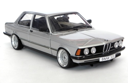 BMW 323i sil Umb 3