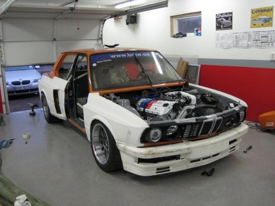 E28 bomba 3