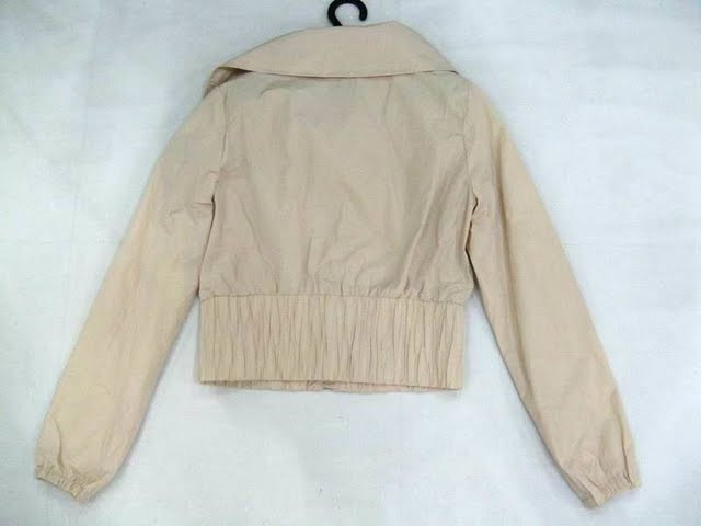 90808B-33 PRADA BEIGE POLYESTER TOP SIZE 2 4 6(BACK) PRICE USD 4