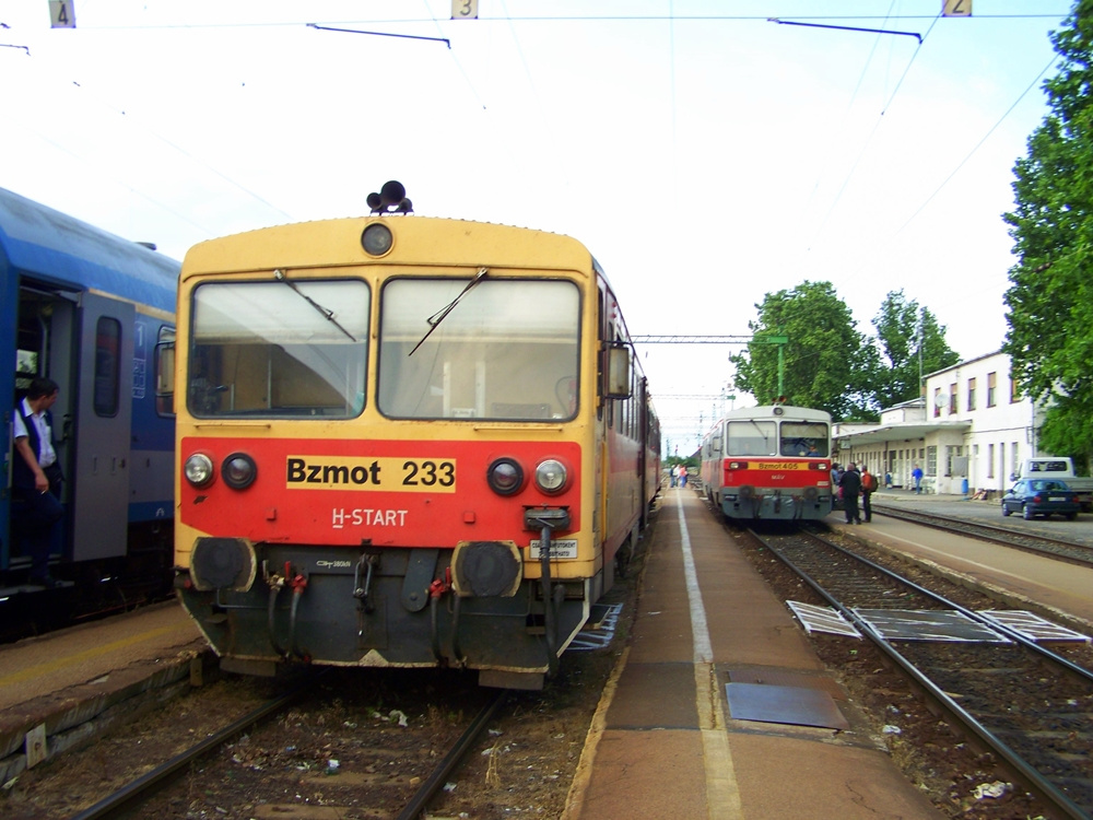 Bzmot - 233 Sárbogárd (2009.05.30).