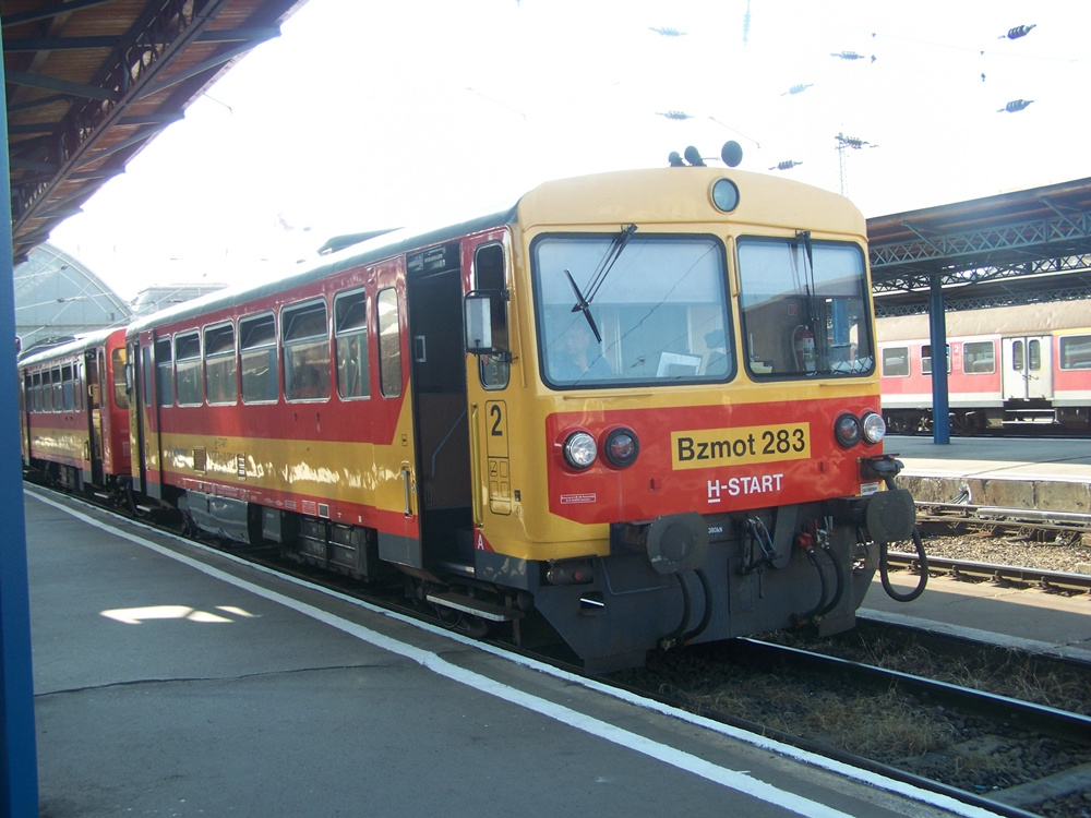 Bzmot - 283 BP Keleti (2009.08.18).