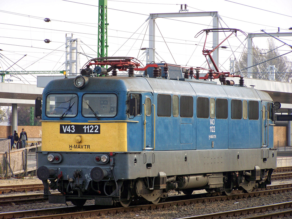 V43 - 1122 Kelenföld (2010.11.04)02.