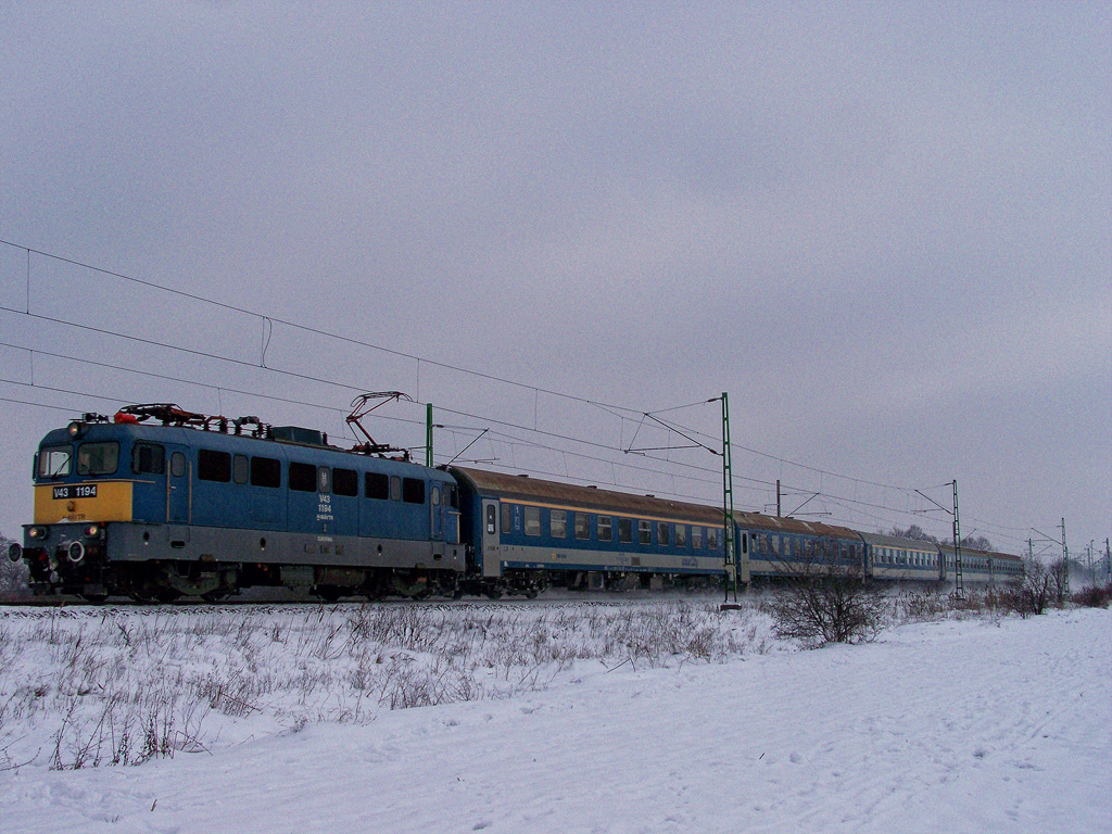 V43 - 1194 Kiskunfélegyháza (2010.12.29)