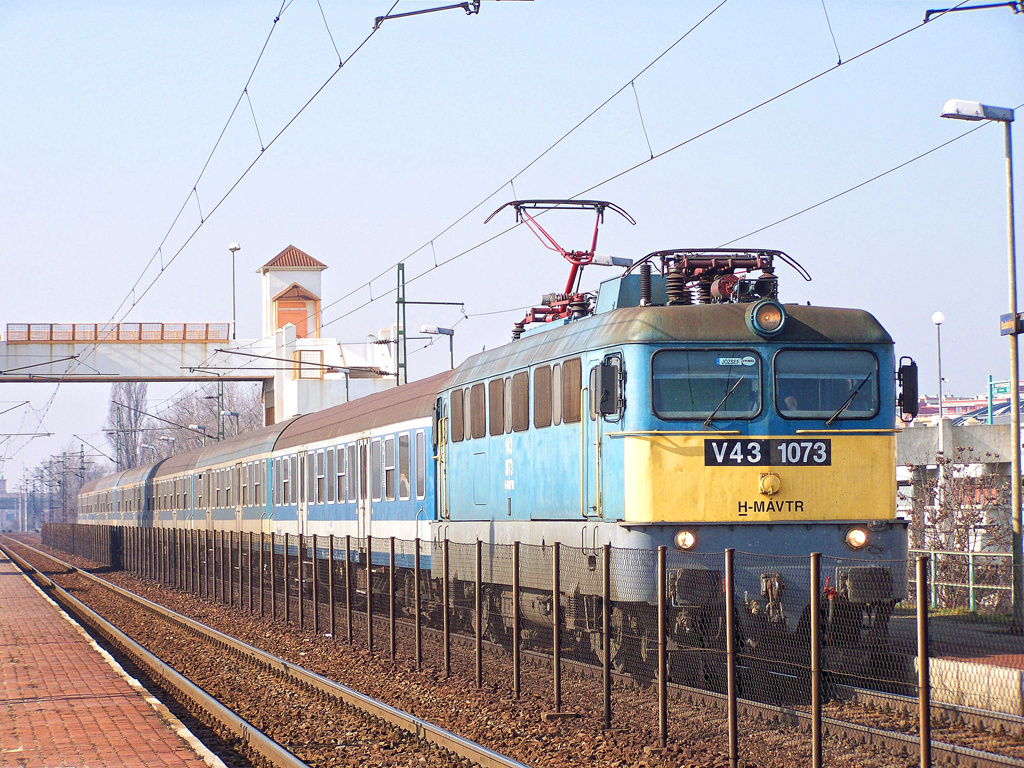 V43 - 1073 Budatétény (2011.03.12).