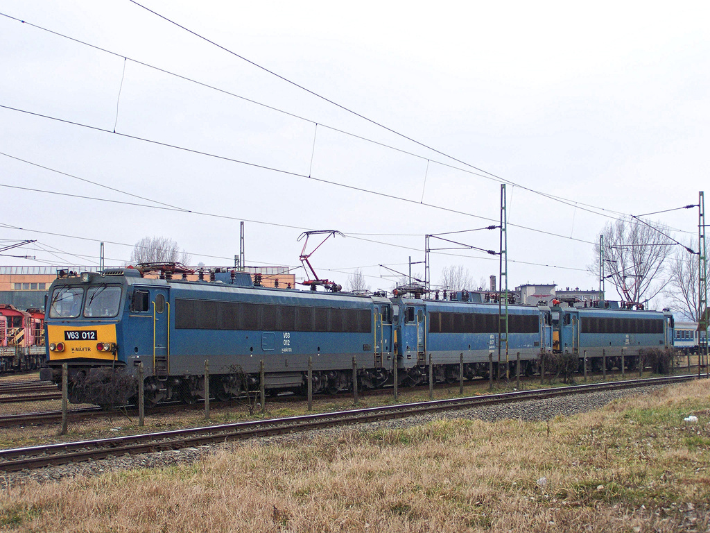 V63 - 012 Dombóvár (2011.03.03).