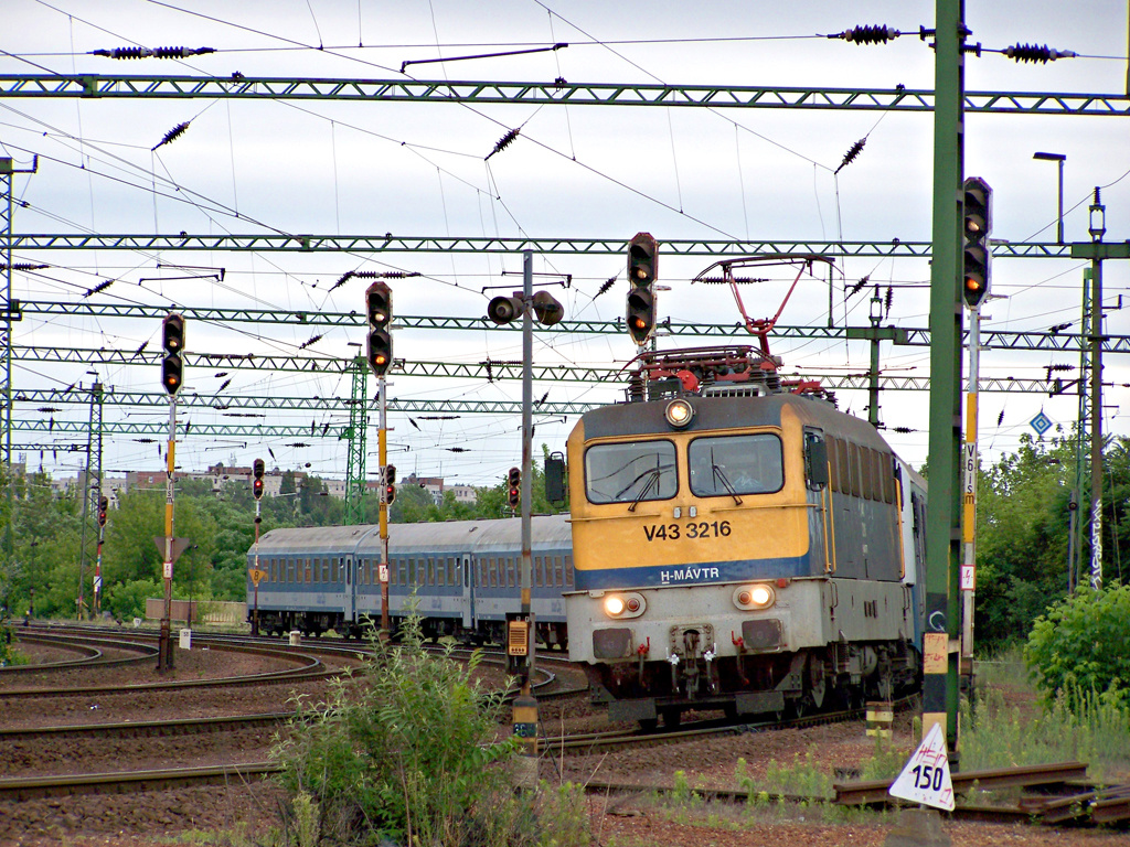 V43 - 3216 Kelenföld (2011.06.19)