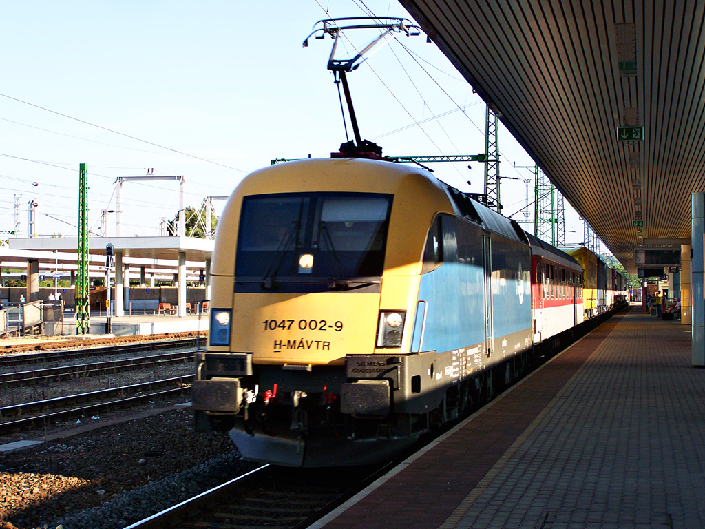 1047 002 - 9 Kelenföld (2011.07.16)