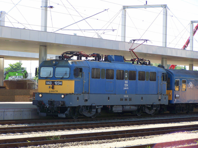 V43 - 1234 BP Kelenföld (2009.07.14)