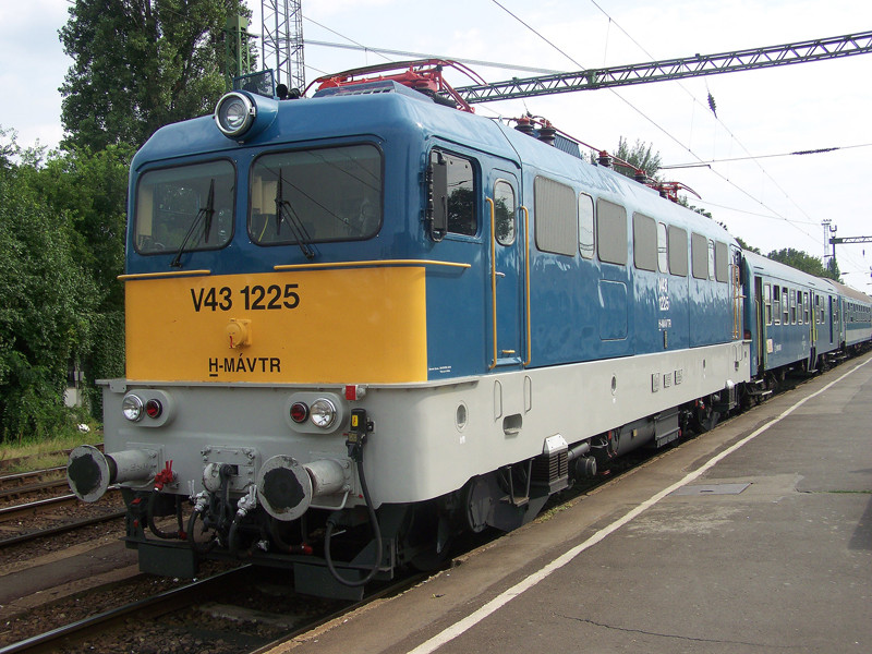 V43 - 1225 Szeged (2009.08.10)01.