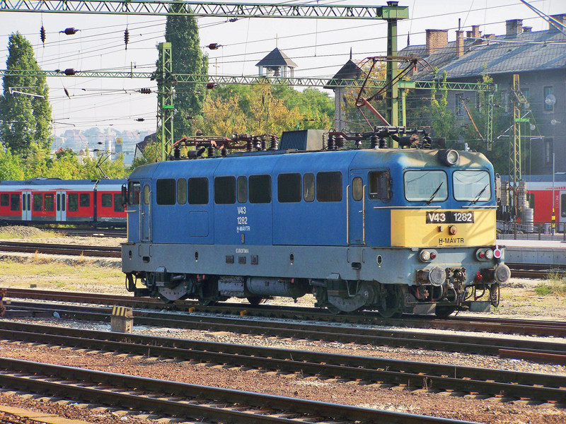 V43 - 1282 BP Kelenföld (2009.08.26).04.