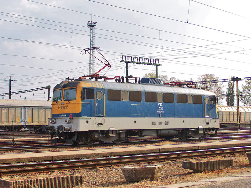 V43 - 3216 Dombóvár (2009.09.28).