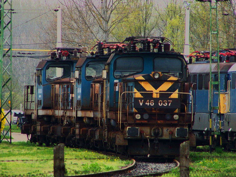 V46 - 037 Dombóvár (2010.04.15).