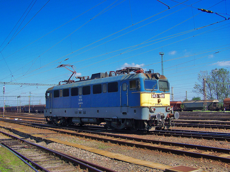 V43 - 1279 Dombóvár (2010.09.22)01.