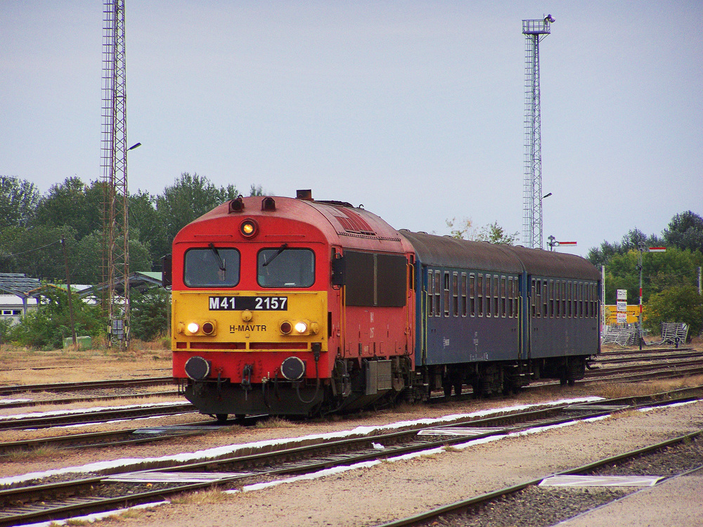 M41 - 2157 Bátaszék (2009.10.02).