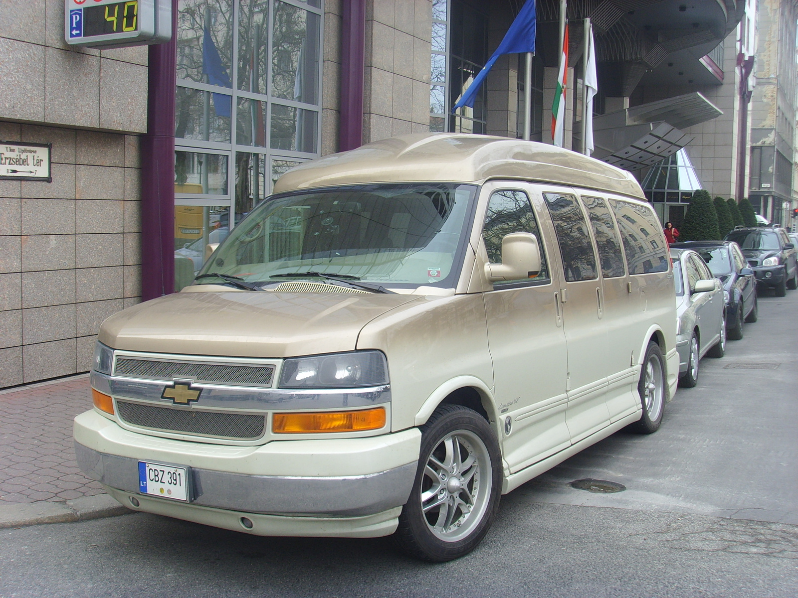 CHEVROLET CHEVY VAN