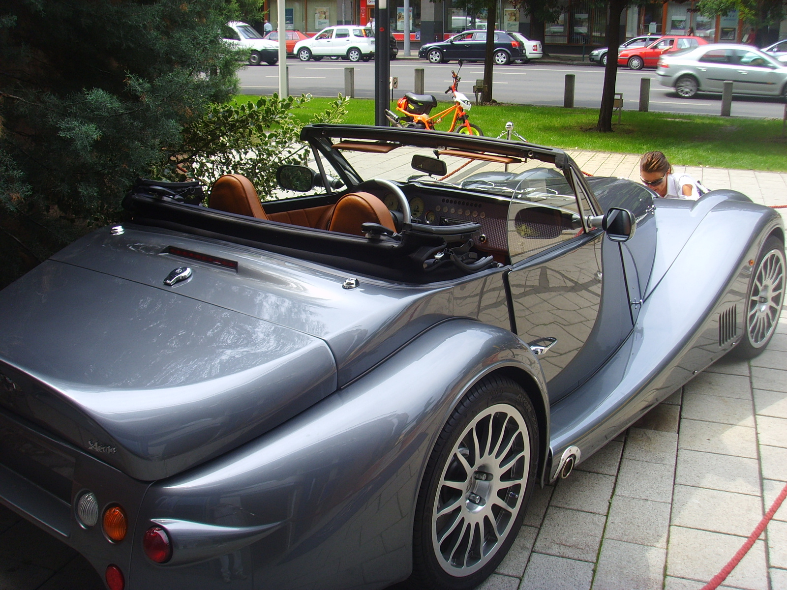 MORGAN AERO 8