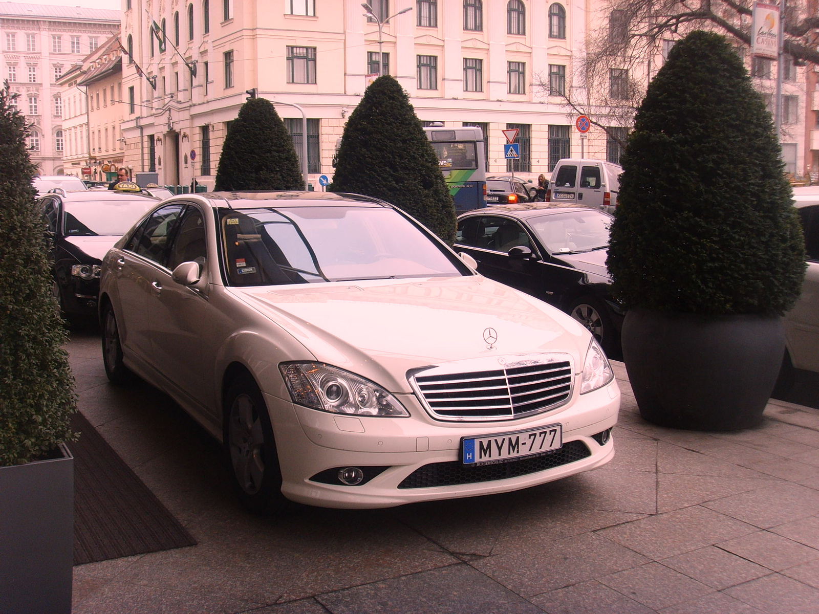 MERCEDES S 500 AMG