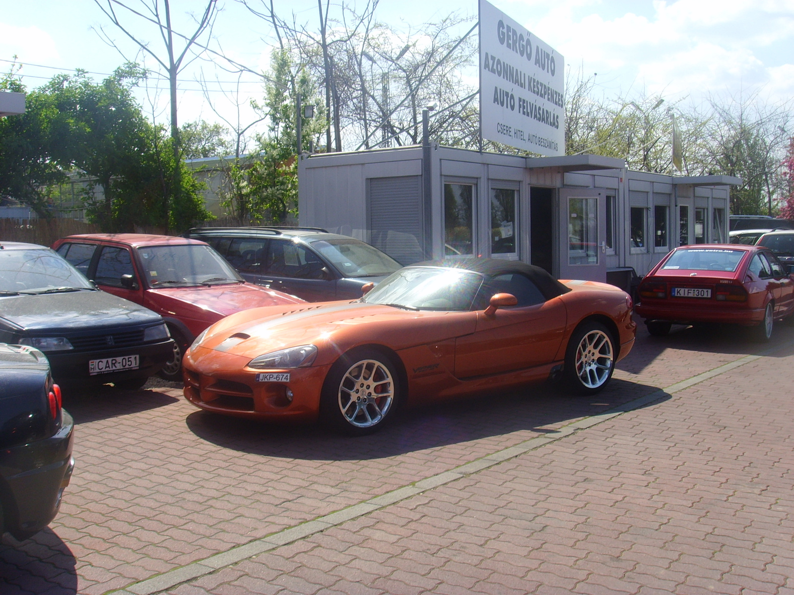 DODGE VIPER