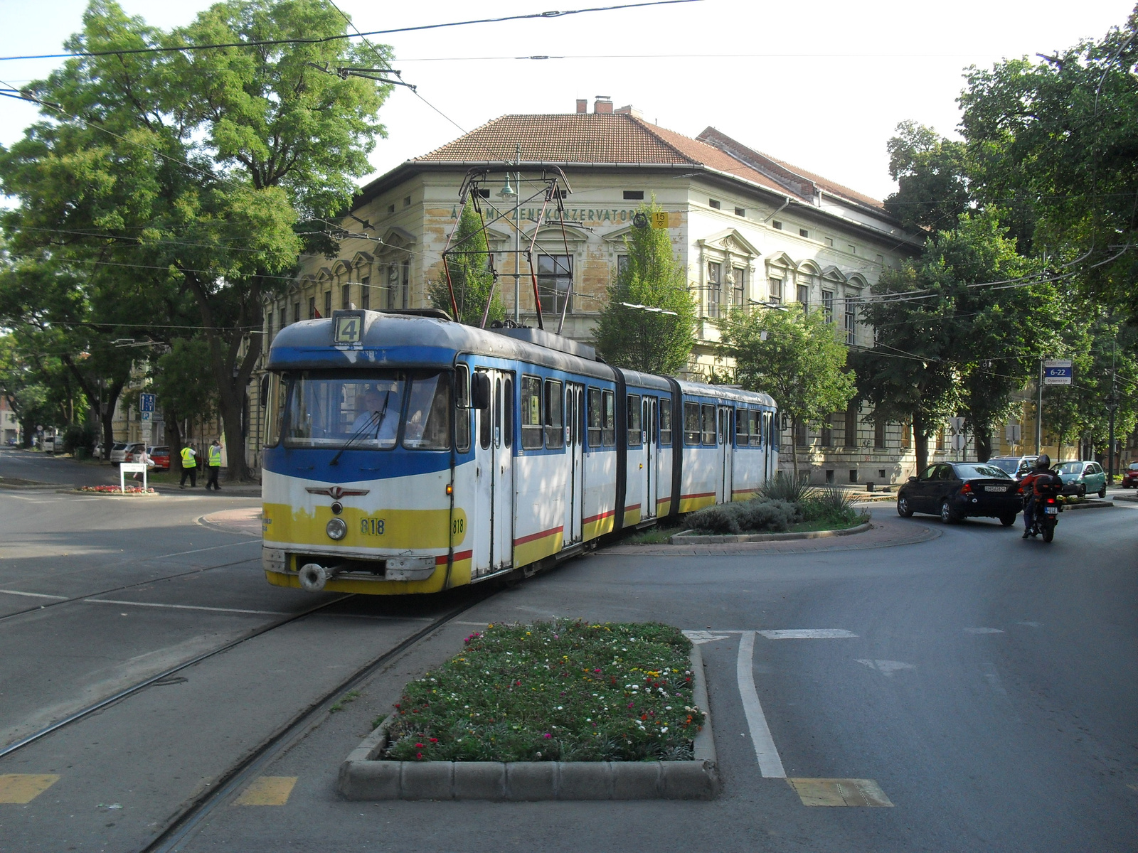 Kecskésről gyün 818