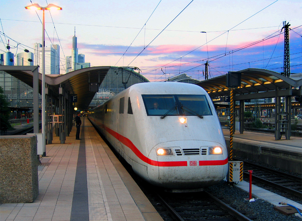 Franfurt am Main Hauptbahnhof.PNG