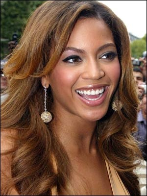 beyonce-knowles-stars-300a101006