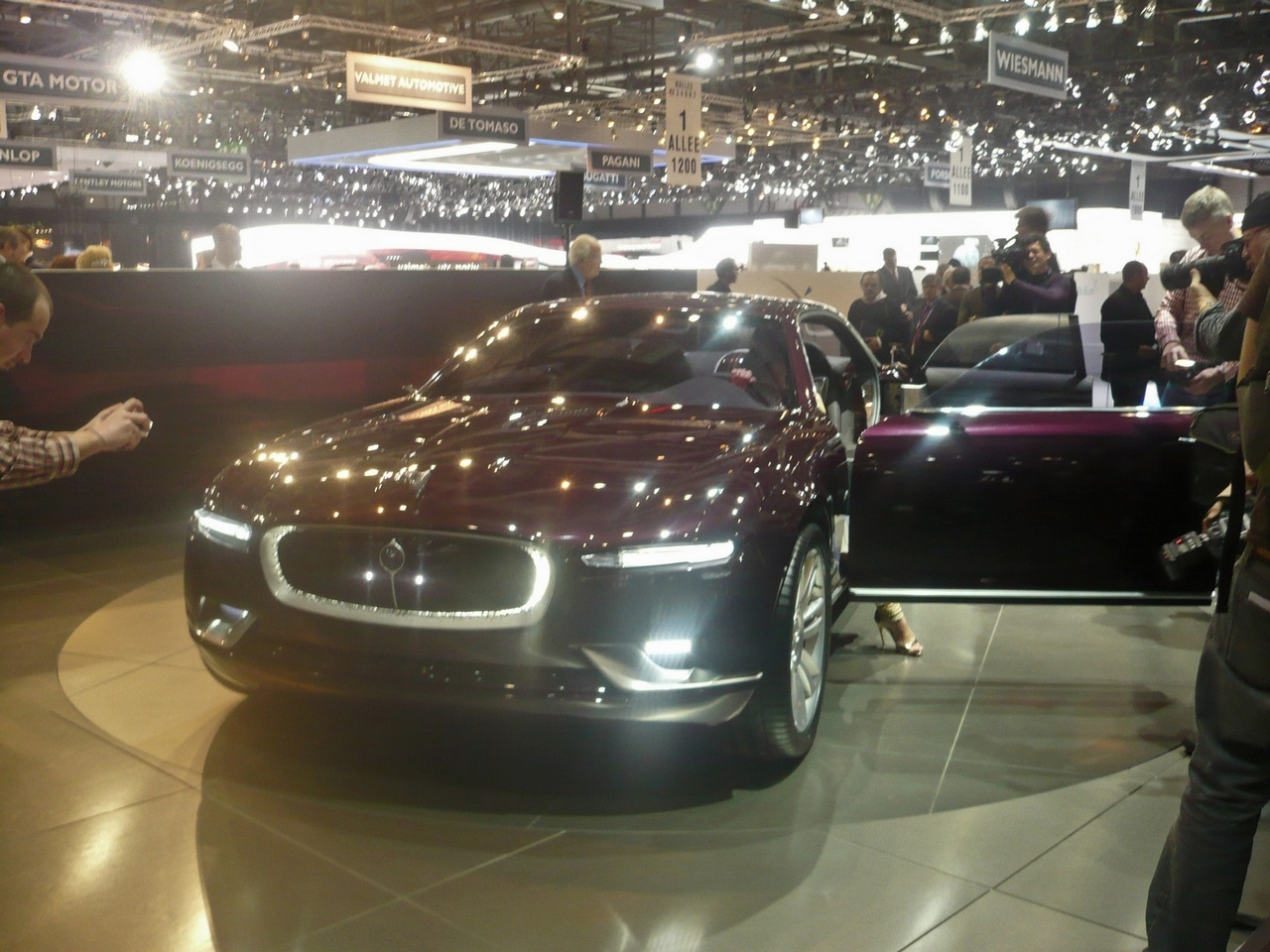 2011 03 GENF-AUTOSALON 442