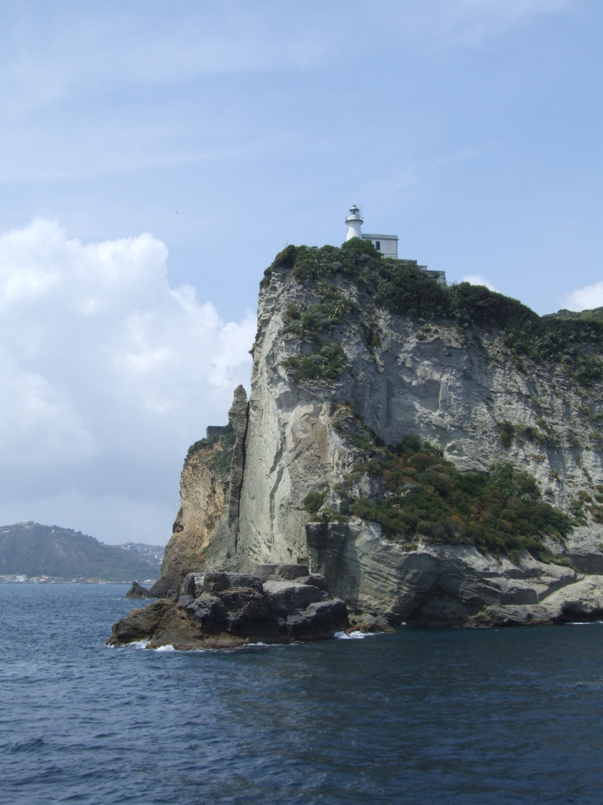 towards procida (28)