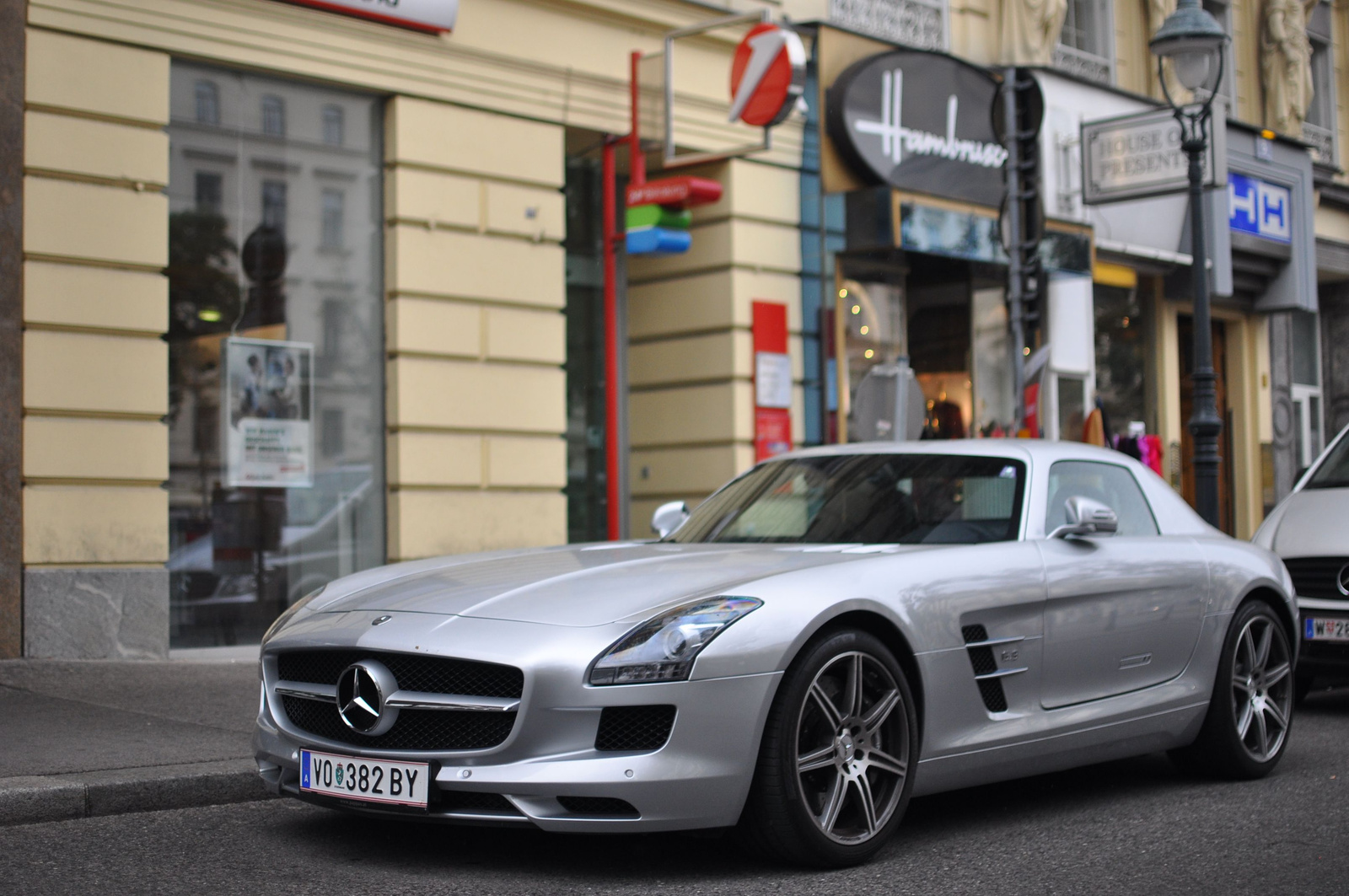 Mercedes SLS