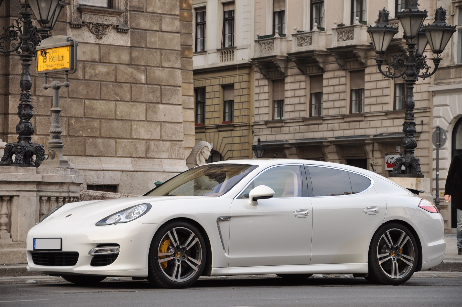 Porsche Panamera 036